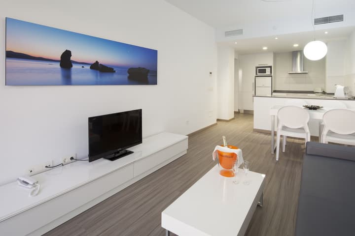 Axel Beach Ibiza - Adults Only