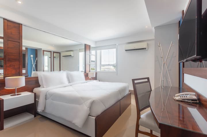 DOM Barra Hotel