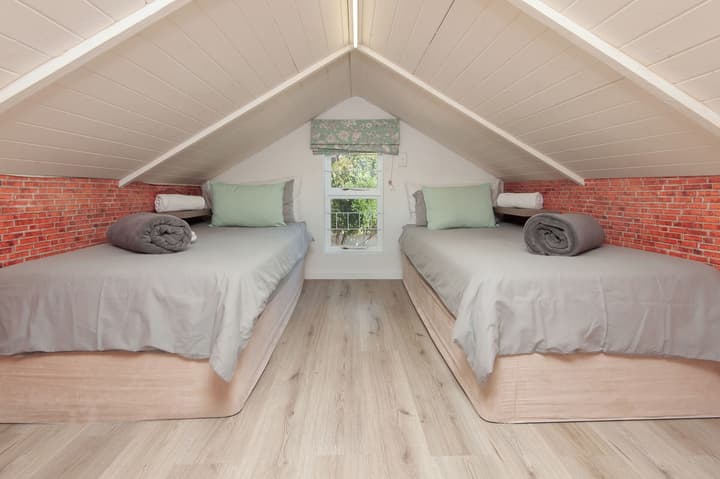 6 Stemmet Lodge