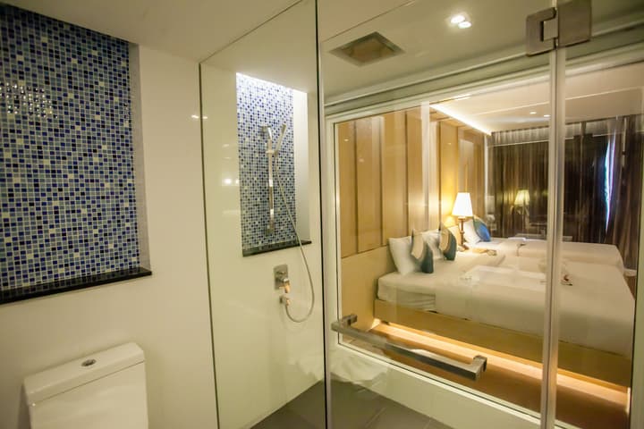 Phi Phi Harbour View Hotel