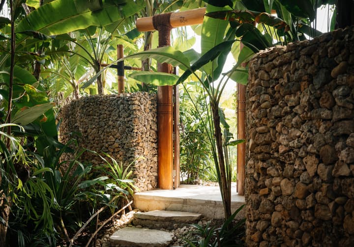 NIHI Sumba - member Leading Hotels of the World