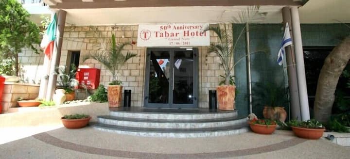 Tabar Hotel