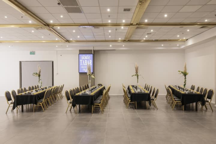 Tabar Hotel