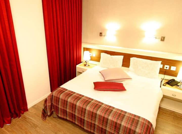 Tabar Hotel