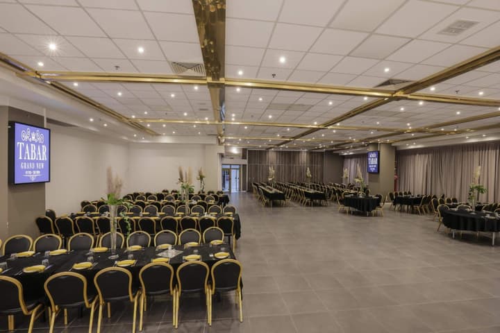Tabar Hotel