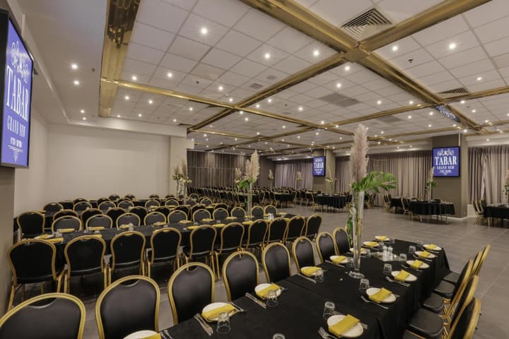 Tabar Hotel