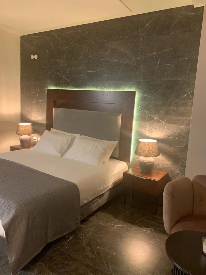 Tabar Hotel
