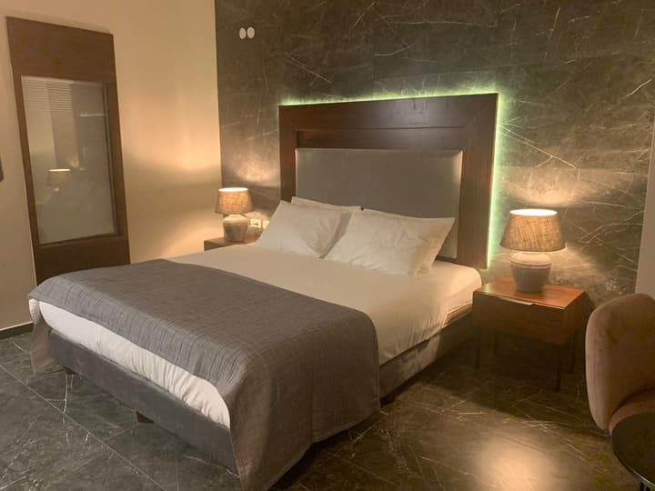 Tabar Hotel