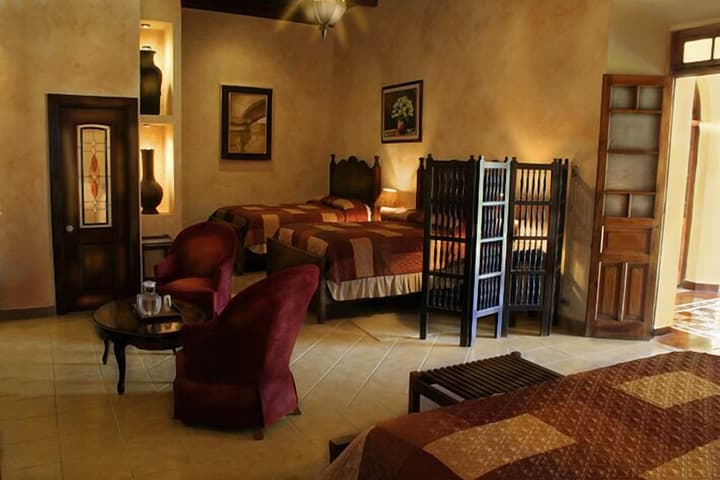 Hotel Aurora