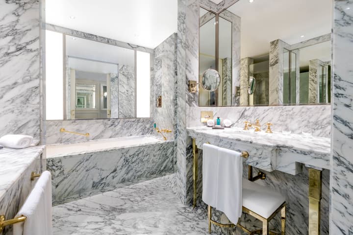 Alvear Icon Hotel