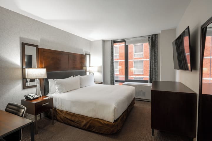 Distrikt Hotel New York City, Tapestry Collection by Hilton