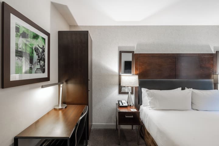 Distrikt Hotel New York City, Tapestry Collection by Hilton