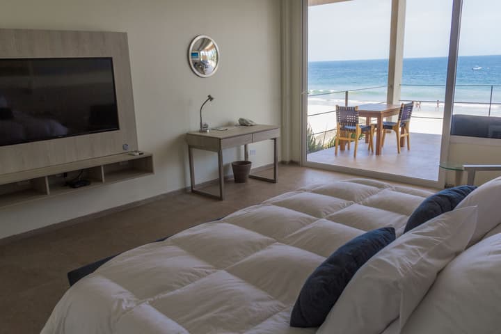 Punta Sal Suites & Bungalows Resort