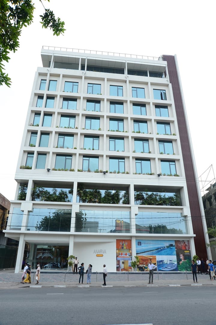 Anarva Mount Lavinia