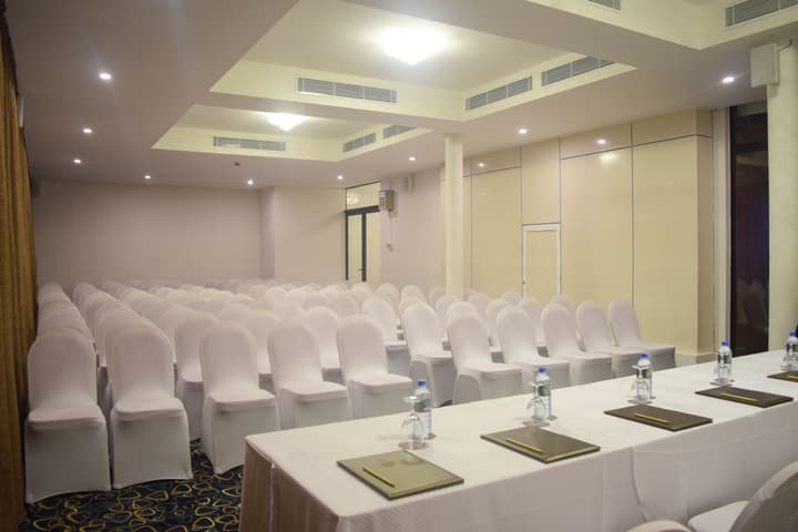 Anarva Mount Lavinia