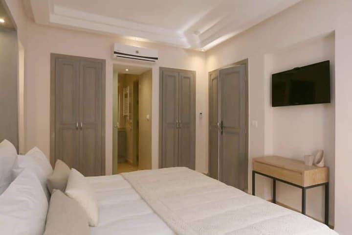 Riad Ayni