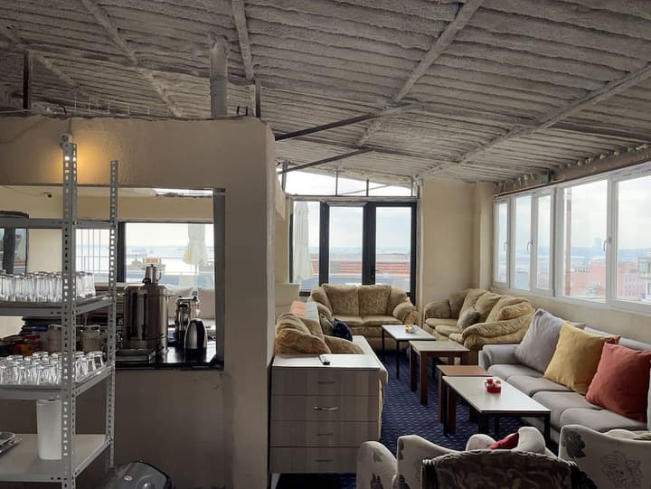 Istanbul Paris Hotel & Hostel