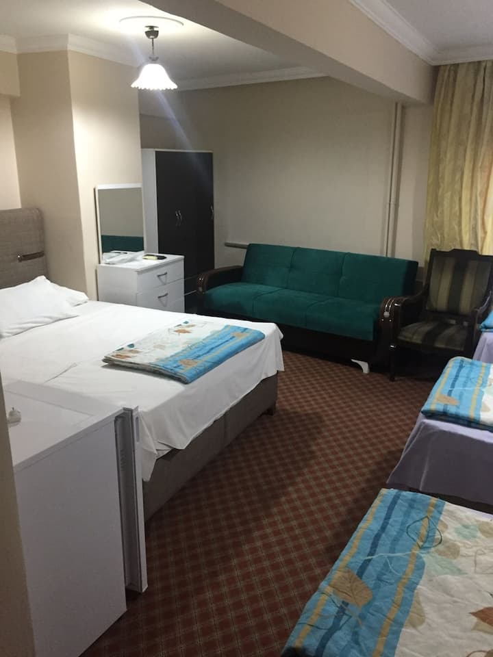 Istanbul Paris Hotel & Hostel