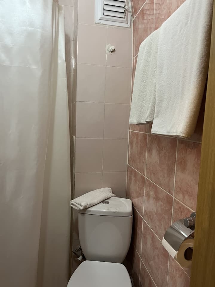Istanbul Paris Hotel & Hostel