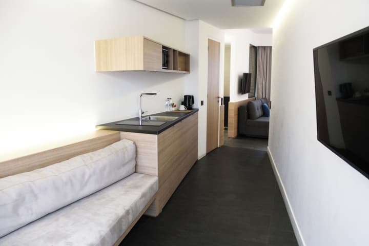 Athens Lodge by Athens Prime Hotels