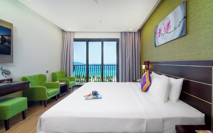 Alani Sea View Hotel
