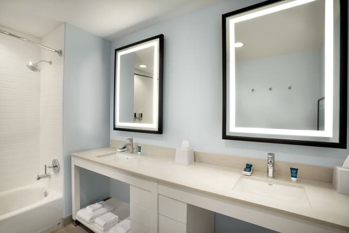 Four Points by Sheraton Miami Airport