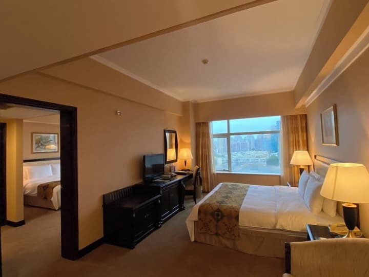 Celebrity International Grand Hotel
