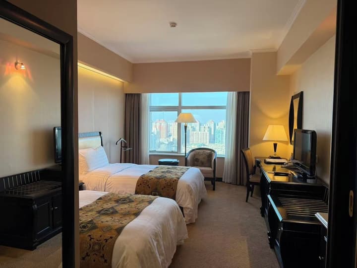 Celebrity International Grand Hotel