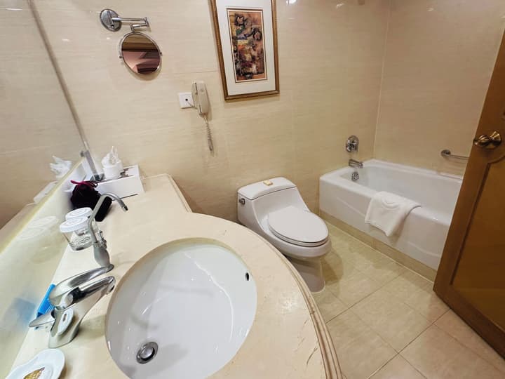 Celebrity International Grand Hotel