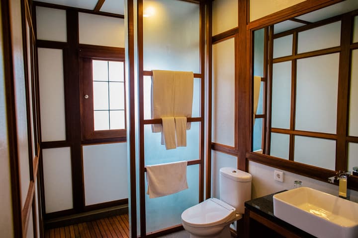 Suarapura Resort & Spa