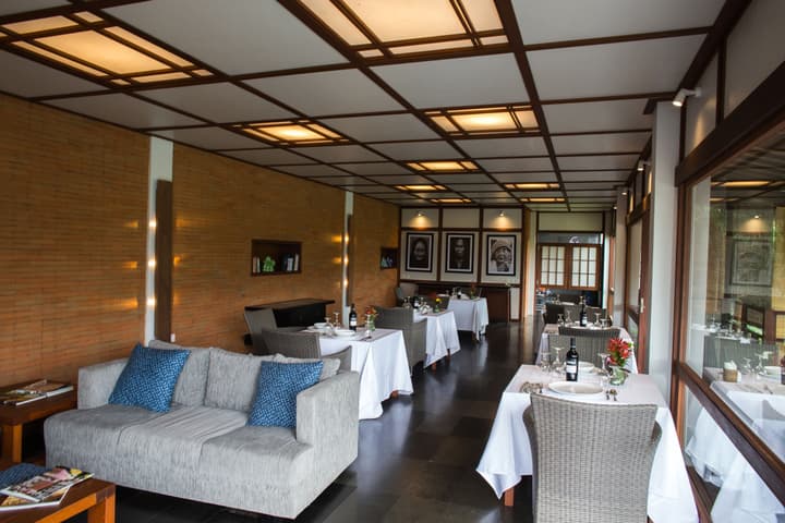 Suarapura Resort & Spa
