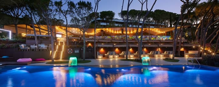 Alàbriga Hotel & Home Suites
