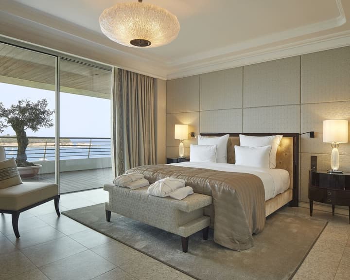 Alàbriga Hotel & Home Suites