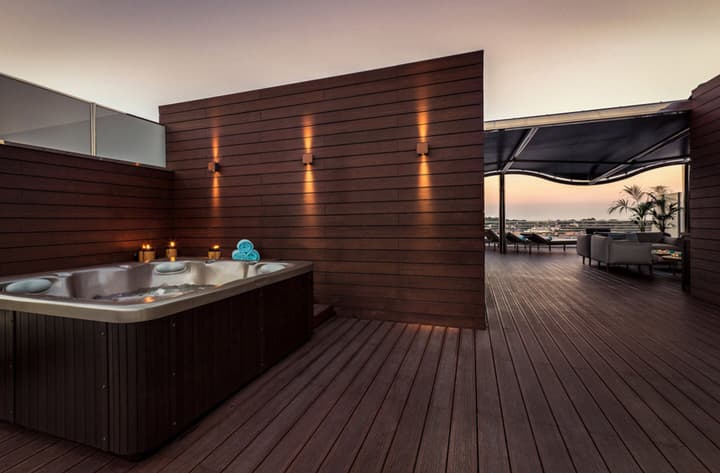 Alàbriga Hotel & Home Suites