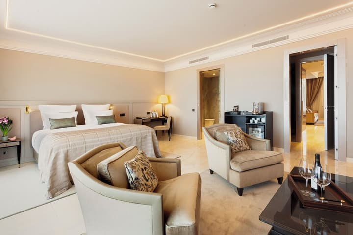 Alàbriga Hotel & Home Suites