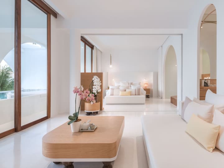 SALA Samui Chaweng Beach Resort