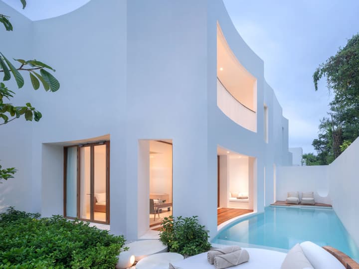 SALA Samui Chaweng Beach Resort