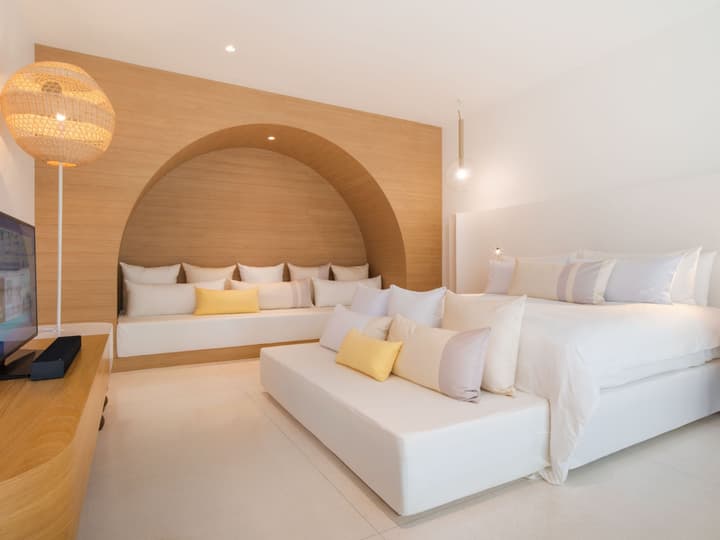SALA Samui Chaweng Beach Resort