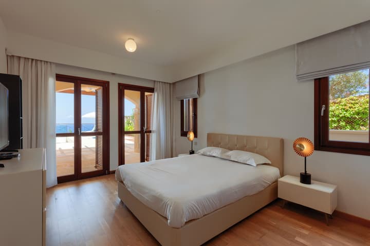 Aphrodite Hills Rentals – The Mythos Collection Villas