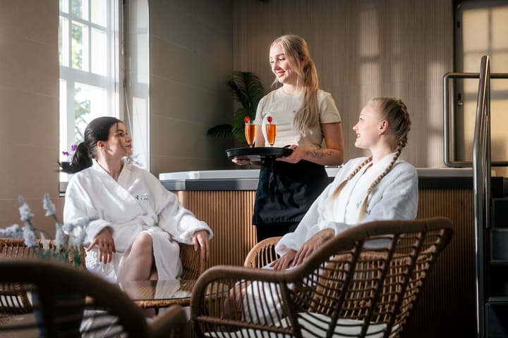 Hotelli Lähde