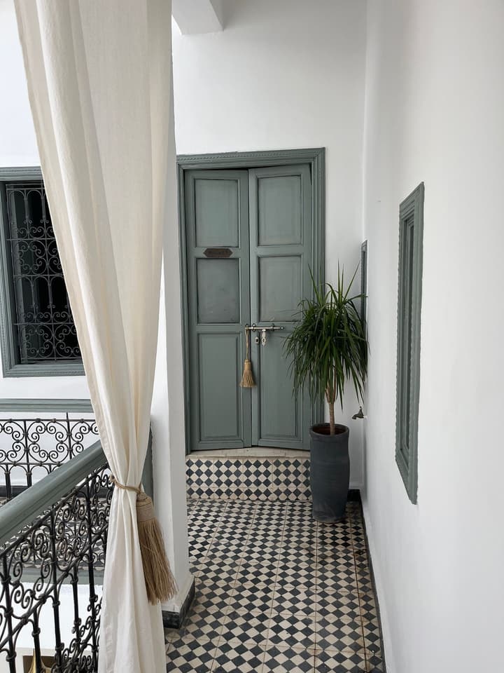 RIAD NAFORA
