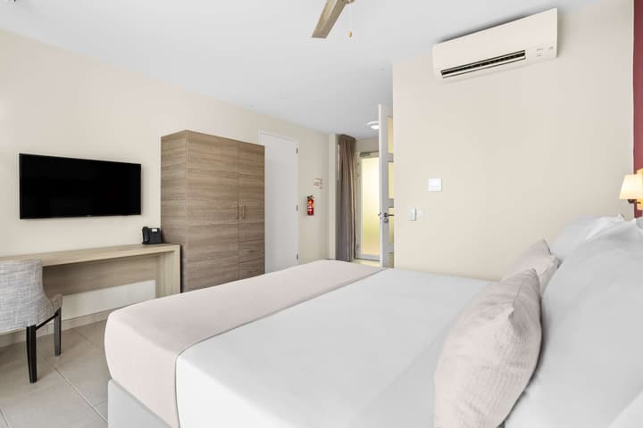 Delfins Beach Resort Bonaire, Tapestry Collection by Hilton