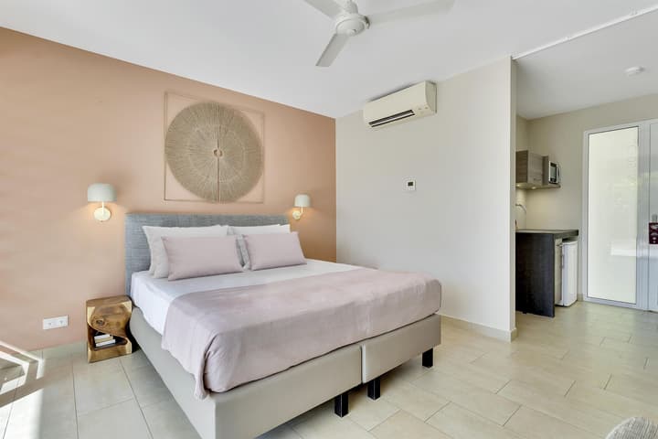 Delfins Beach Resort Bonaire, Tapestry Collection by Hilton