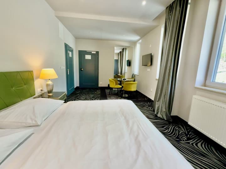 Carlsbad INN hotel & apartments