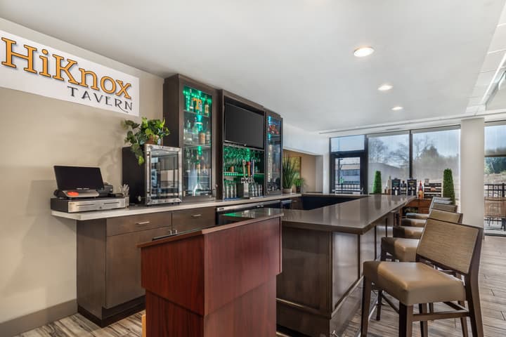 Holiday Inn Knoxville N - Merchant Drive by IHG