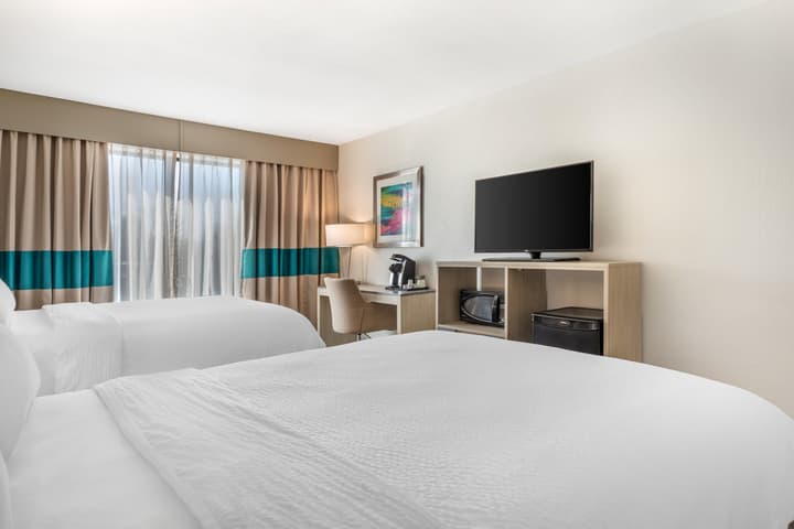Holiday Inn Knoxville N - Merchant Drive by IHG