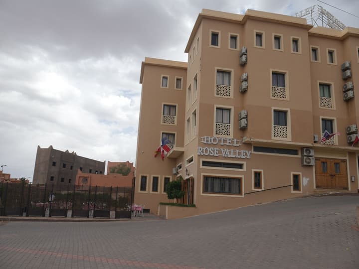 Hotel Rose Valley