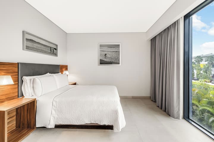 Fiesta Inn Express Cancún Cumbres