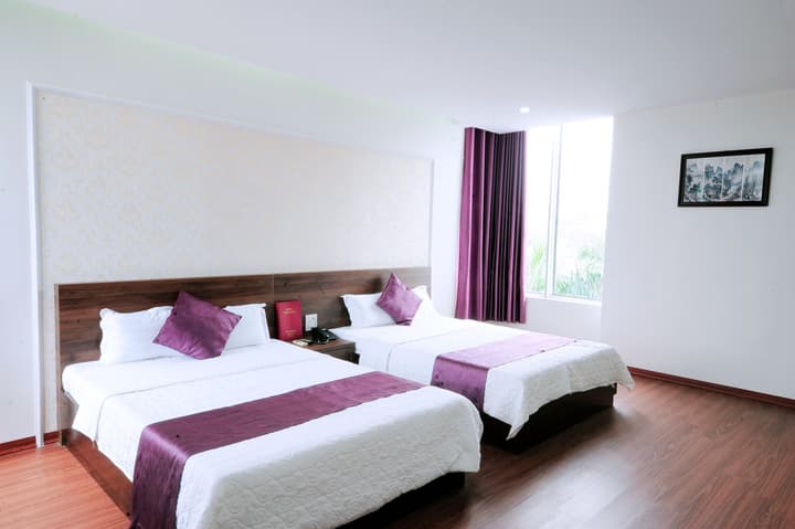 Van Giang Hotel