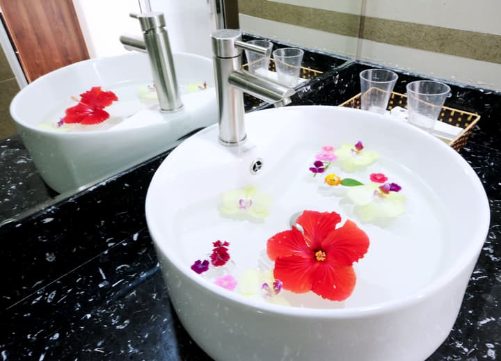 Van Giang Hotel